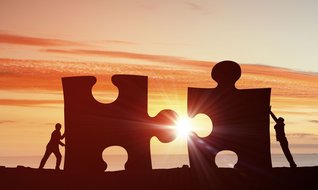 Holding nasıl ve neden kurulur?