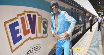 Elvis Express: fans rock n' roll their way to outback festival