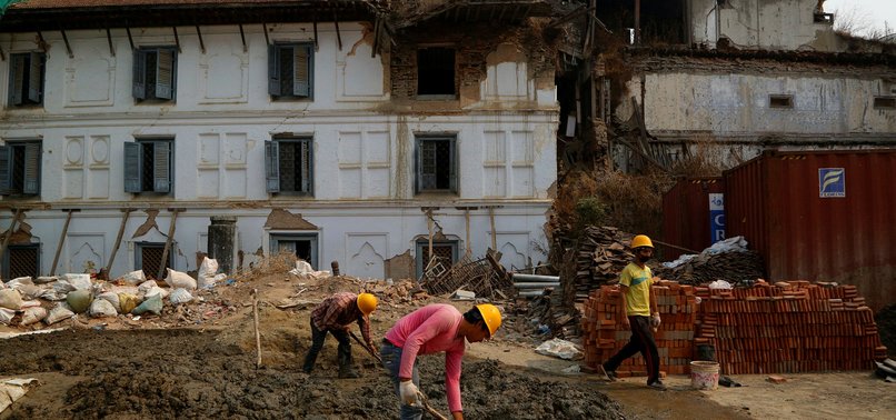 NEPAL’S QUAKE SURVIVORS STILL STRUGGLING TO REBUILD