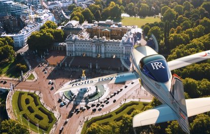 RollsRoycesıfırkarbonekonomisinegeçişihızlandırıyor