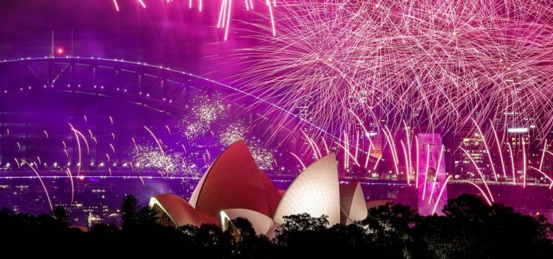 SYDNEY AND AUCKLAND WELCOME NEW YEAR WITH SPECTACULAR SHOWS