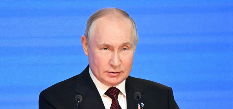 PUTIN: RUSSIA AND CHINA DO NOT COOPERATE AGAINST ANYONE