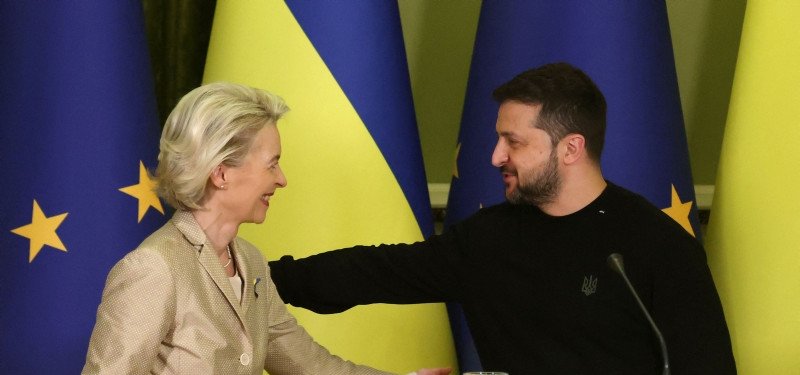 Zelensky expects EU accession negotiations to begin this year