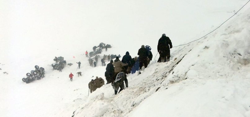 AVALANCHE IN TURKEY WIPES OUT RESCUE TEAM; 38 DEAD OVERALL