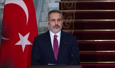 Turkish foreign minister discusses Mideast conflict with Omani, Pakistani counterparts