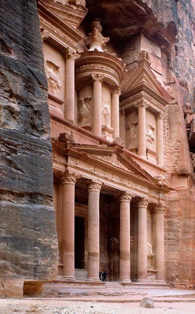 Nebatilerin Kayıp Kenti: Petra