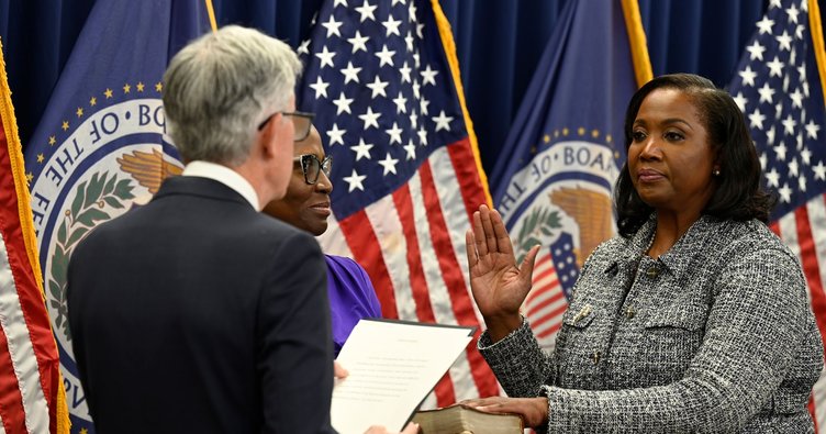 Trump, Fed Yönetim Kurulu Üyesi Cook’u görevden aldı