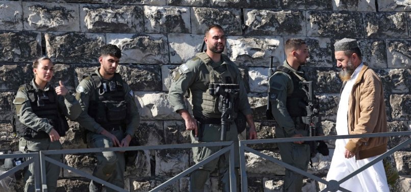 ISRAELI POLICE ATTACK PALESTINIANS TO PREVENT THEM FROM FRIDAY PRAYERS AT AL-AQSA MOSQUE