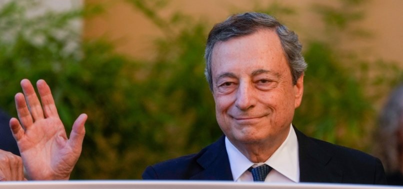 ITALIANS ASK DRAGHI TO OVERCOME POLITICAL CRISIS, STAY IN OFFICE