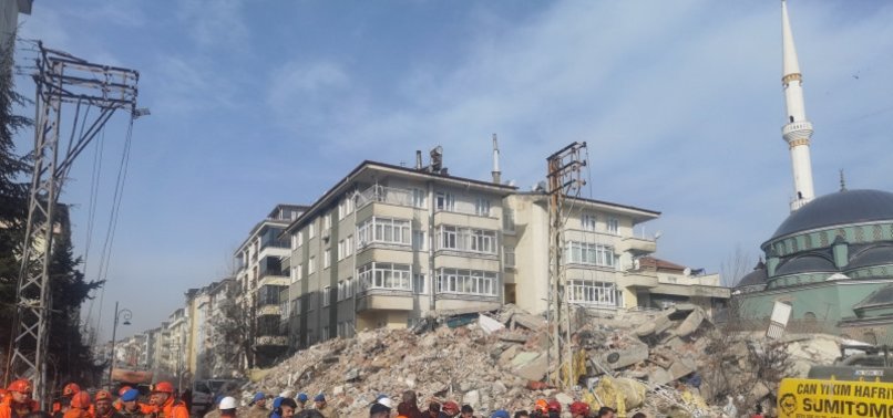 Strong aftershock kills 2, injures 140 in Türkiyes Malatya