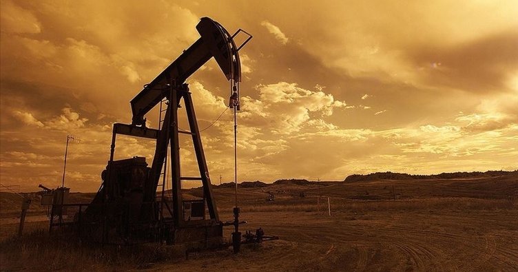 Brent petrolün varil fiyatı yükseliş seyrinde