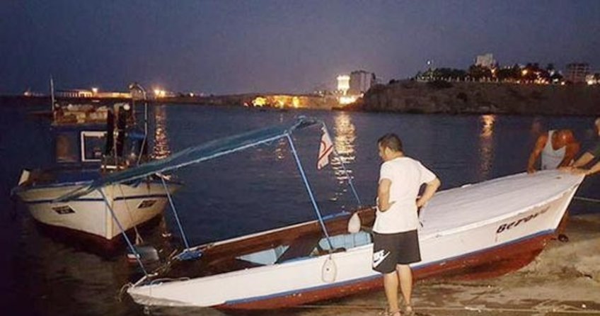 Kıbrıslı Bakan’ın teknesi battı... Ölümden döndüler