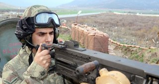 Türk Hudut Birlikleri, PYD kontrolündeki Afrin sınırında kuş uçurtmuyor