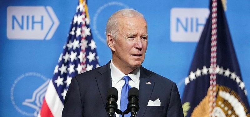 Joe Biden says COVID-19 response 'should not be' political issue