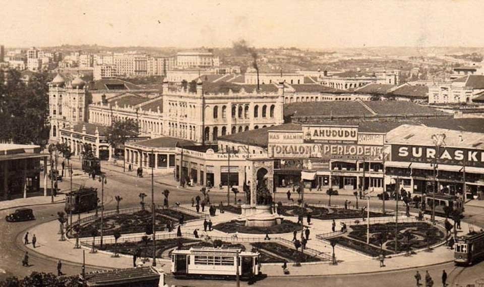 Dersaadet’te Beyoğlu