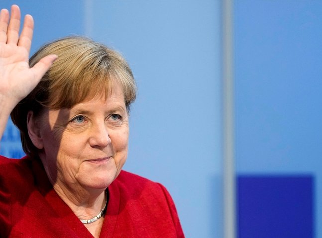 Russian prank callers release excerpts of call with Germany's Merkel