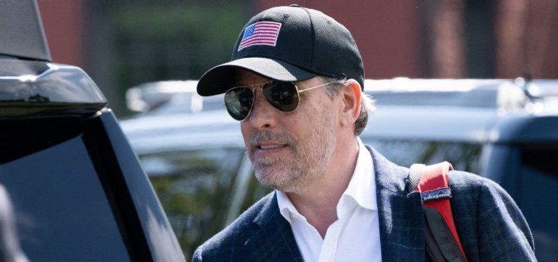 HUNTER BIDEN FACING THREE FEDERAL GUN CHARGES IN INDICTMENT