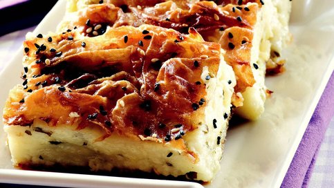 Yoğurtlu Börek Tarifi