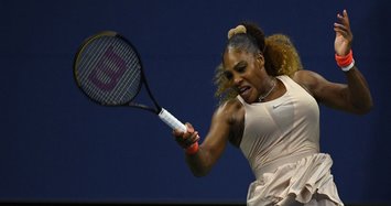 Serena stunned by Azarenka comeback in U.S. Open semis