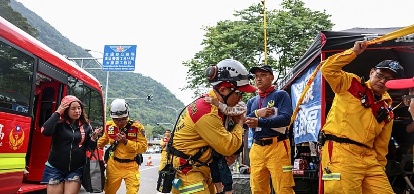 HUNDREDS EVACUATED FROM PARK AFTER DEADLY TAIWAN QUAKE