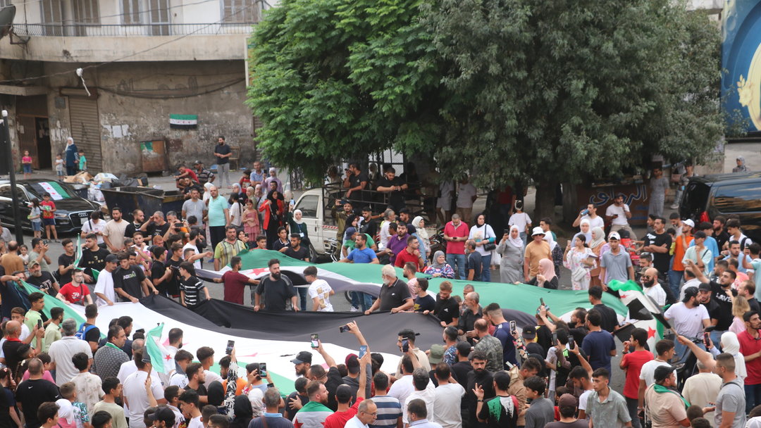 SURİYE’DE, İSRAİL’İN HAVA SALDIRILARI PROTESTO EDİLDİ