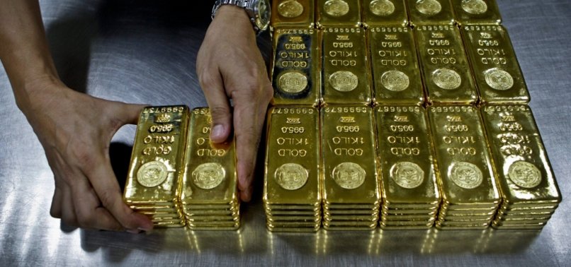 Gold price surpasses 2,000 dollars, breaking new record - anews