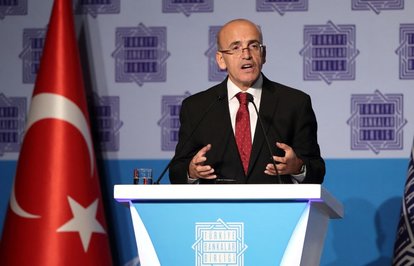 BakanŞimşektenbüyümerakamısadeleşmevesıkılaşmamesajı