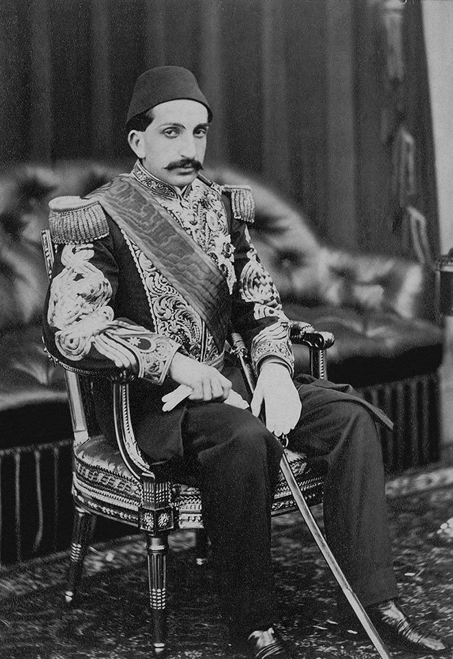 II. ABDÜLHAMİD’İN DEVLETİ AYAKTA TUTABİLME SIRRI