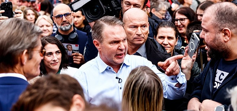 Austrian parties unite against far-right leader after election