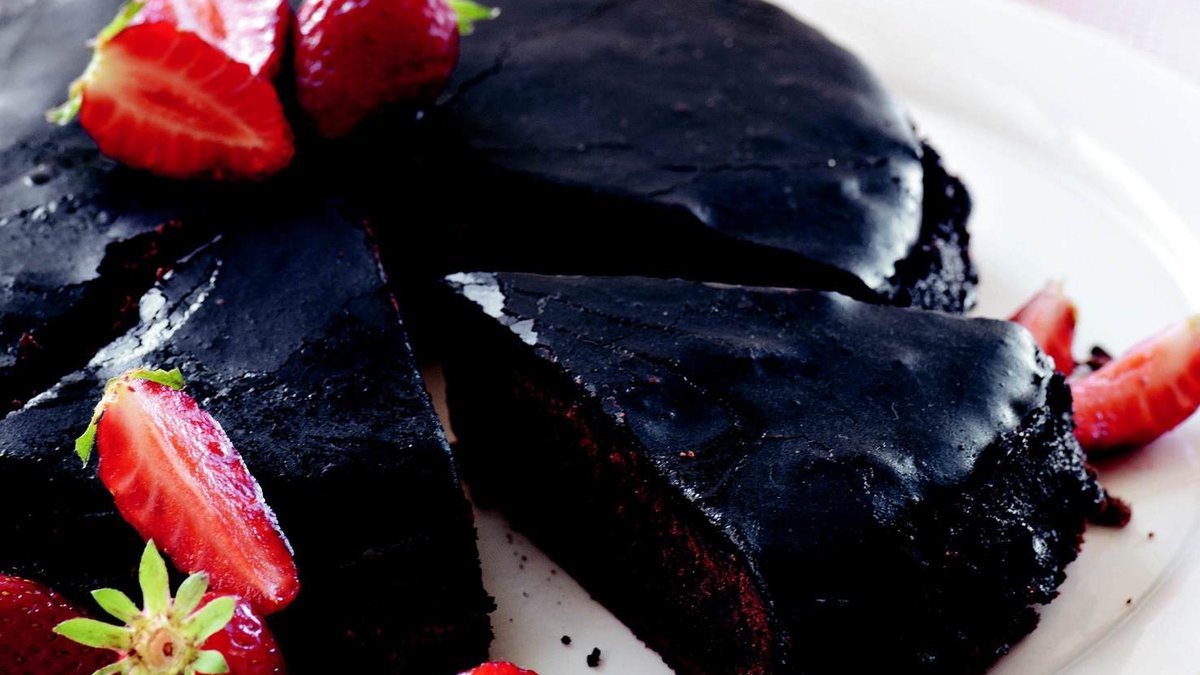 Çikolatalı ve Kolalı Kek