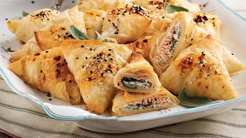 Somonlu Peynirli Üçgen Börek