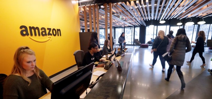 DEBATE SWIRLS ON GIVEAWAYS AFTER AMAZON NEW HEADQUARTER DEAL