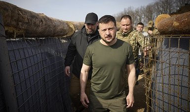 Zelenskyy inspects border fortifications amid tensions with Russia