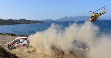 Neuville leads Rally Turkey at end of day 2