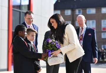Meghan Markle Çocuk Dizisi Hazırlıyor