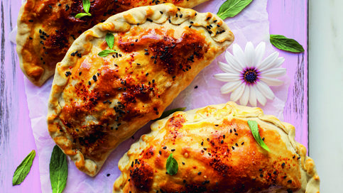Ege Otlu Börek
