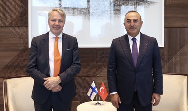 Turkish, Finnish foreign ministers discuss NATO enlargement