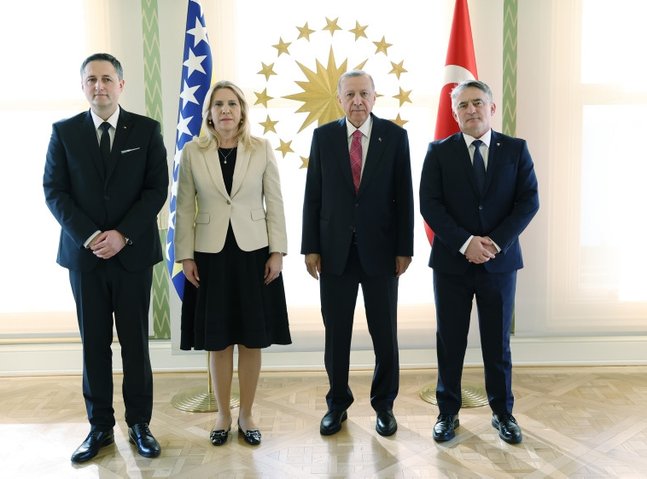 Turkish leader Erdoğan meets Bosnian presidency members