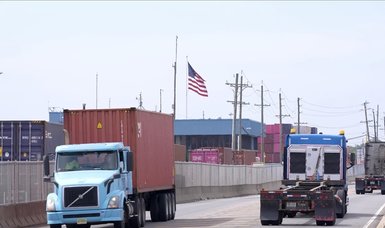 Trump’s policies shrink US economy