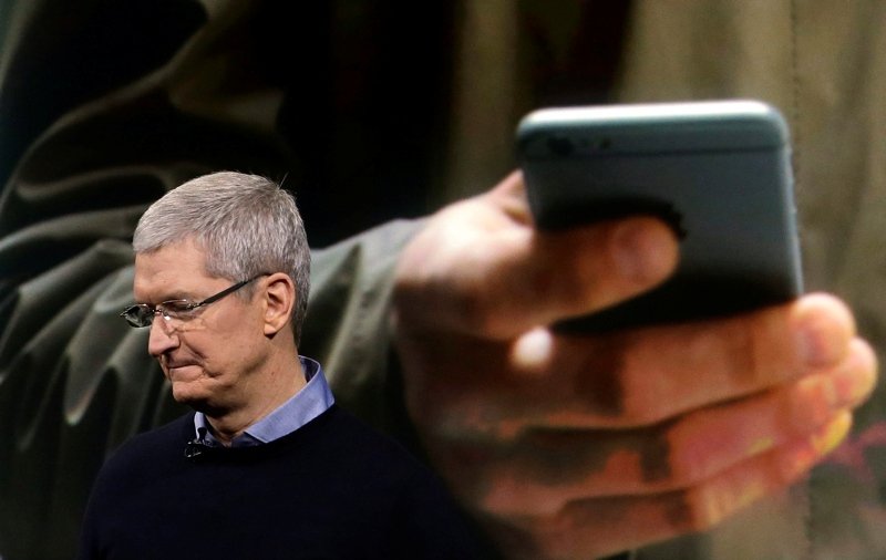 APPLE HATASINI KABUL EDİYOR