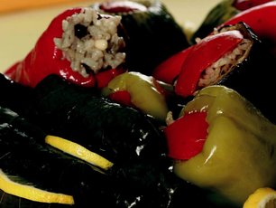 Zeytinyağlı Karışık Dolma