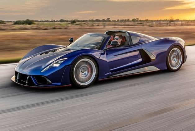 HENNESEEY’İN HIZLI ROADSTERI