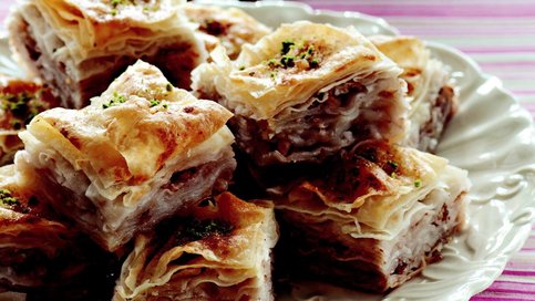 Şekerli Börek