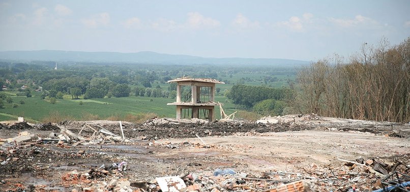 TURKEY: DEATH TOLL IN FIREWORKS FACTORY BLASTS UP TO 6