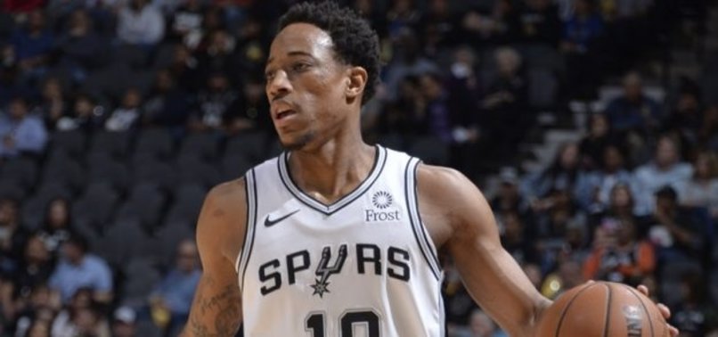 DEROZAN ENDS SPURS SKID WITH LATE SHOT TO BEAT MAVS 119-117