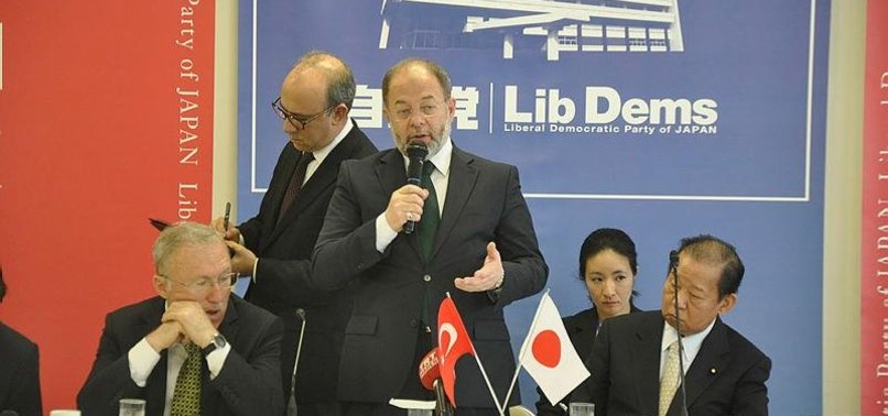 TURKISH DEPUTY PM MEETS JAPANESE PREMIER IN TOKYO