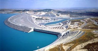 Atatürk Barajı 2019’da 1 milyon 750 bin insana iş imkanı sunacak