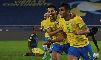 Late goal gives Brazil controversial 2-1 win over Colombia