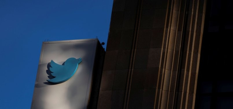JOURNALISTS HAVE MUCH TO LOSE IF TWITTER DIES