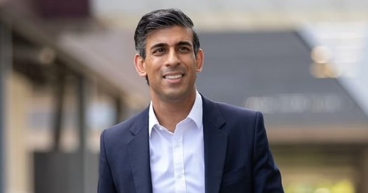 İngiltere’de Başbakan Rishi Sunak asgari ücreti artıracak